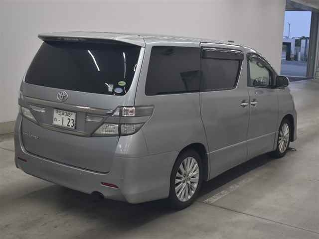 TOYOTA VELLFIRE 2012