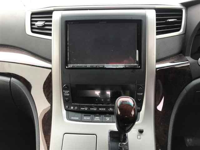 TOYOTA VELLFIRE 2012