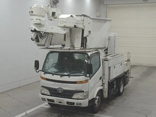 TOYOTA DYNA 2009