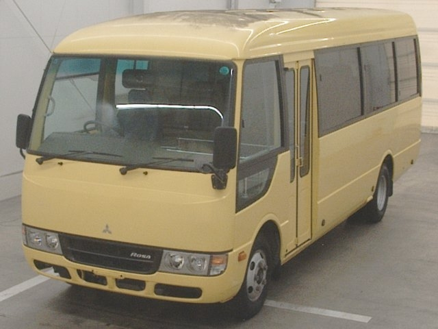 MITSUBISHI ROSA 2017