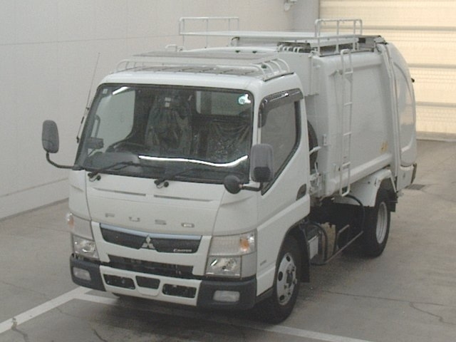 MITSUBISHI CANTER 2019
