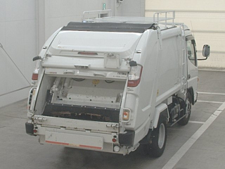 MITSUBISHI CANTER 2019