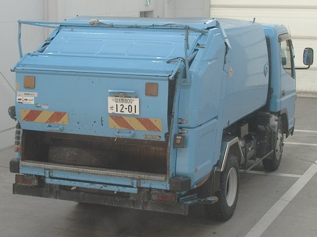 MITSUBISHI CANTER 2014