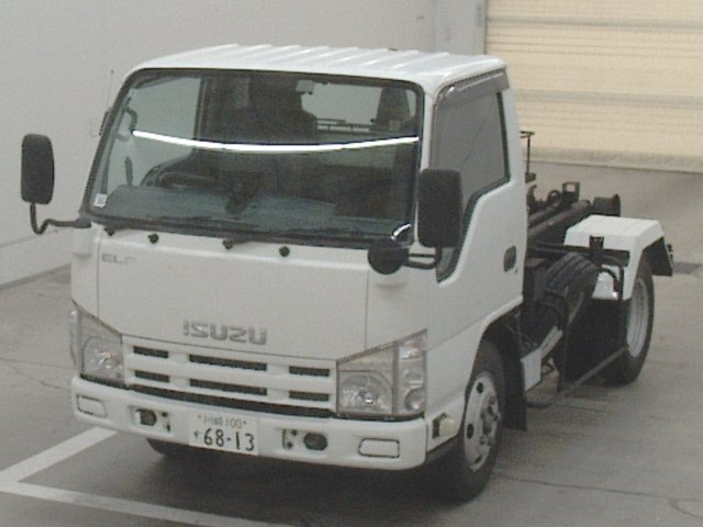 ISUZU ELF 2019
