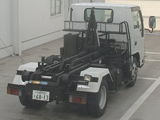 ISUZU ELF 2019