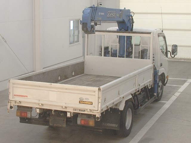 HINO DUTRO 2010