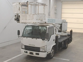 ISUZU ELF 2012