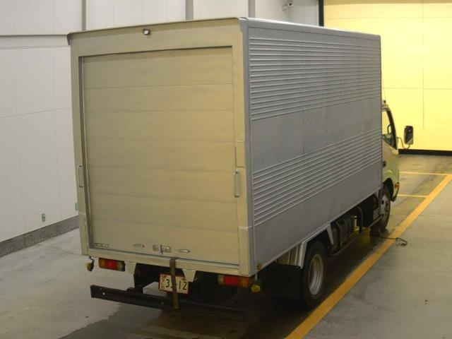 HINO DUTRO 2011