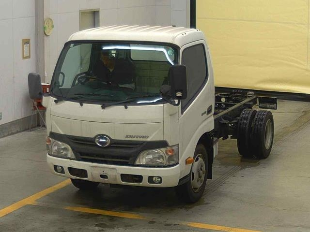 HINO DUTRO 2014
