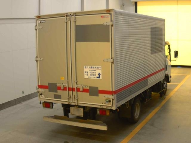 ISUZU ELF 2008