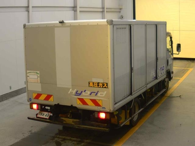 ISUZU ELF 2012