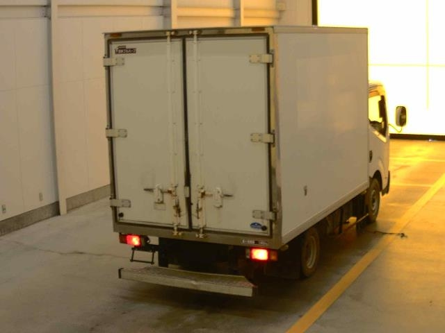 NISSAN ATLAS 2009