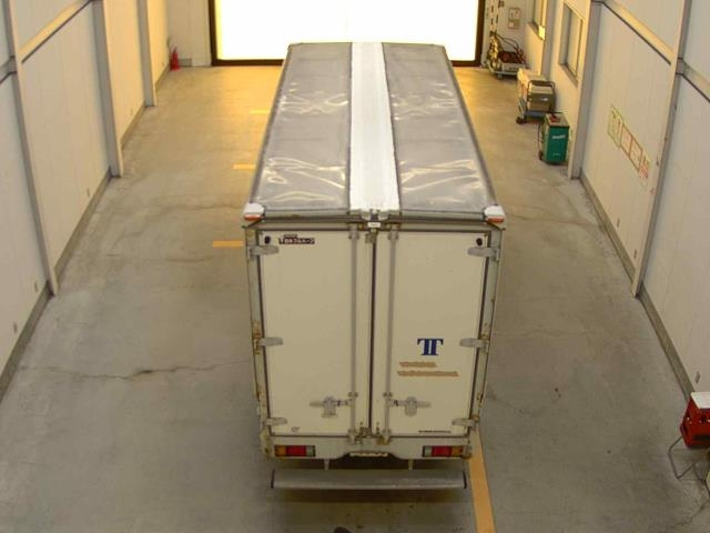 ISUZU ELF 2013