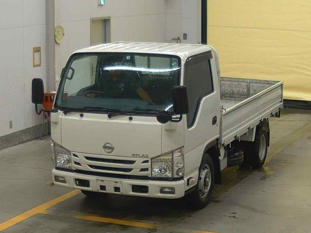 NISSAN ATLAS 2020