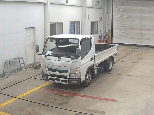 MITSUBISHI CANTER 2020