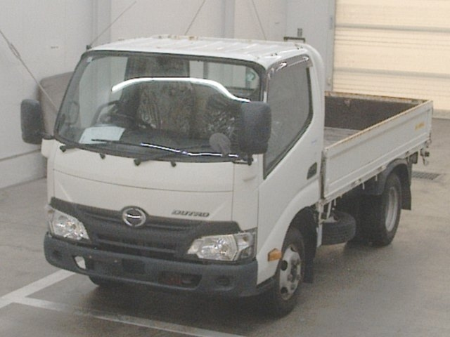 HINO DUTRO 2019