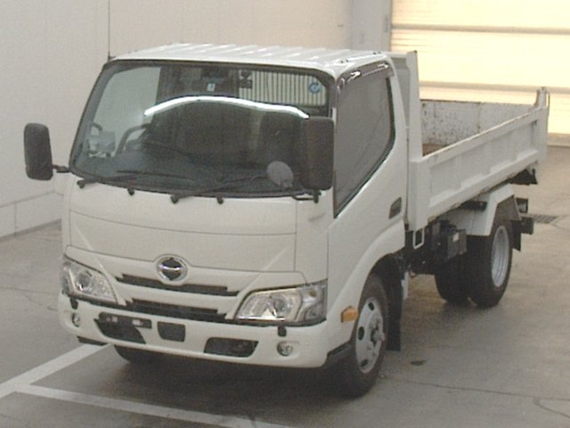 HINO DUTRO 2022