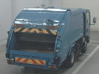 ISUZU ELF 2015