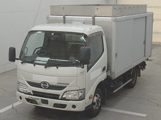 HINO DUTRO 2017