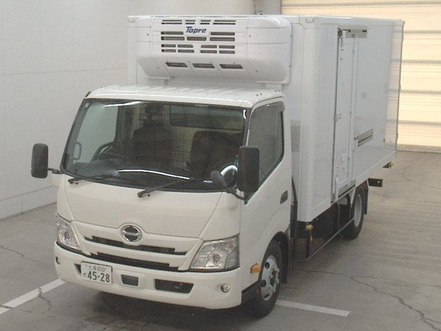 HINO DUTRO 2025