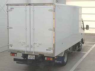 HINO DUTRO 2025