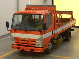 ISUZU ELF 2014