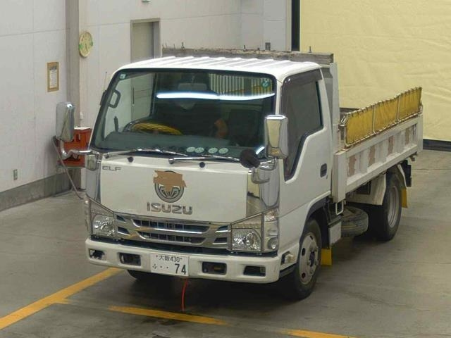 ISUZU ELF 2017