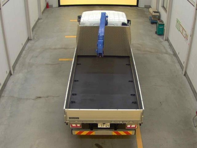 ISUZU ELF 2020