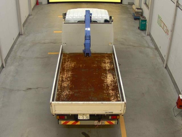 ISUZU ELF 2008