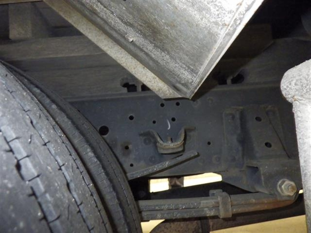 ISUZU ELF 2008