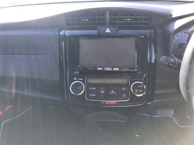 TOYOTA COROLLA FIELDER 2013