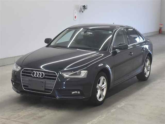 AUDI A4 2015