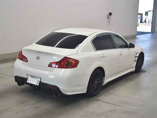 NISSAN SKYLINE 2011