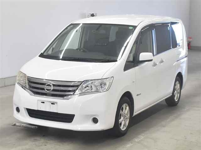NISSAN SERENA 2013