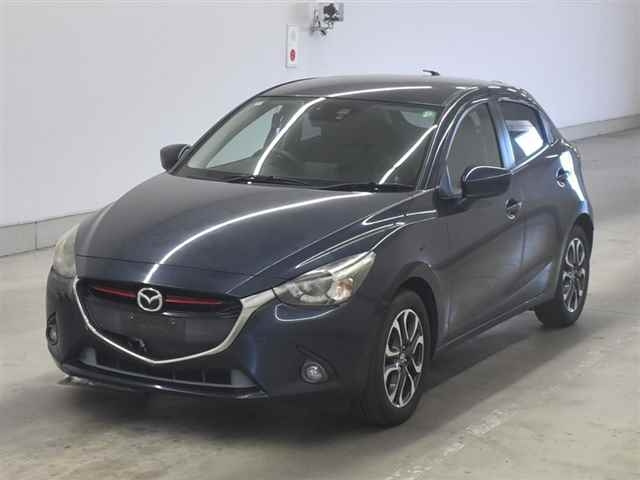 MAZDA DEMIO 2015