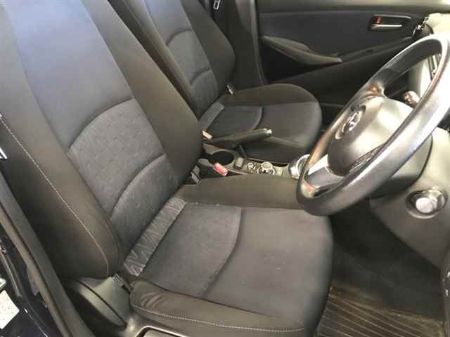 MAZDA DEMIO 2015