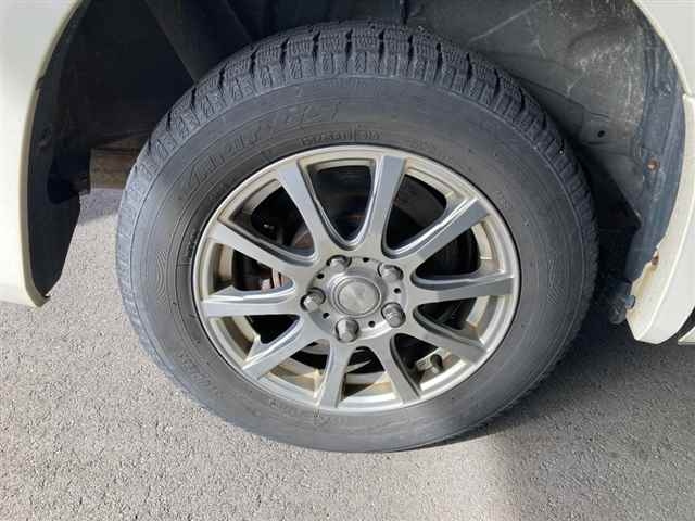 TOYOTA NOAH 2008