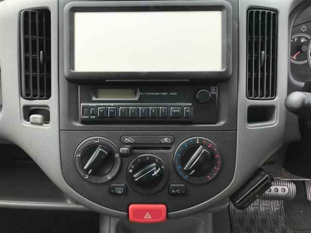 NISSAN AD 2013