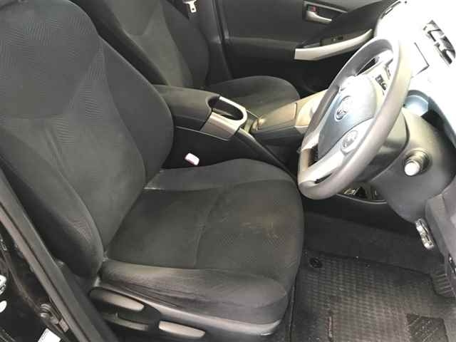 TOYOTA PRIUS 2012