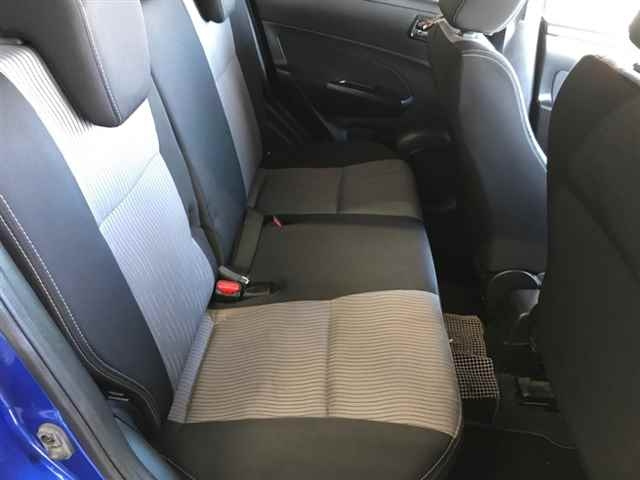 SUZUKI SWIFT 2011