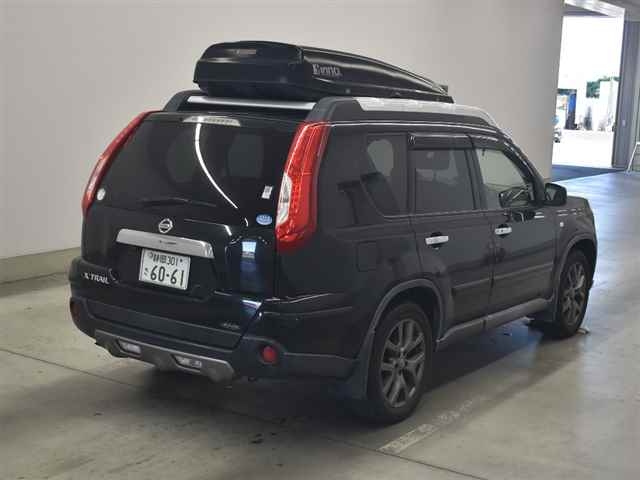 NISSAN X-TRAIL 2012