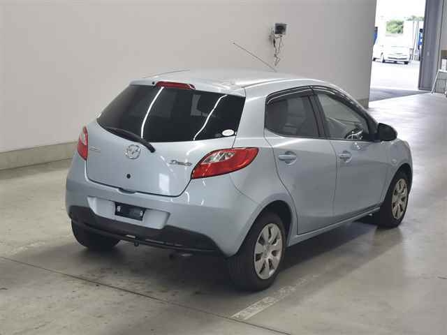 MAZDA DEMIO 2009