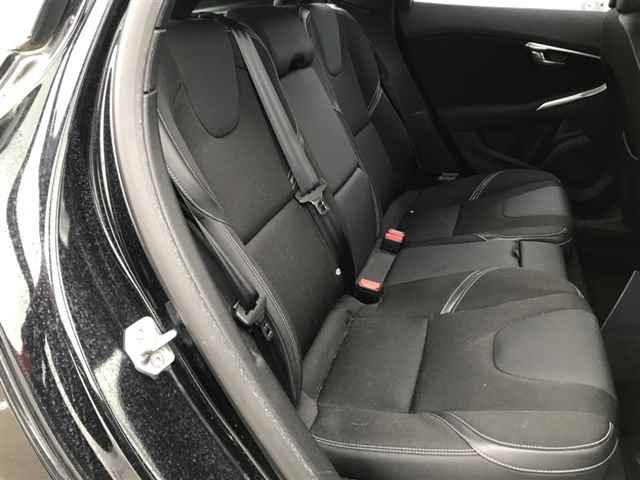 VOLVO V40 2014