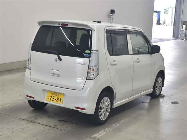 SUZUKI WAGON R 2015
