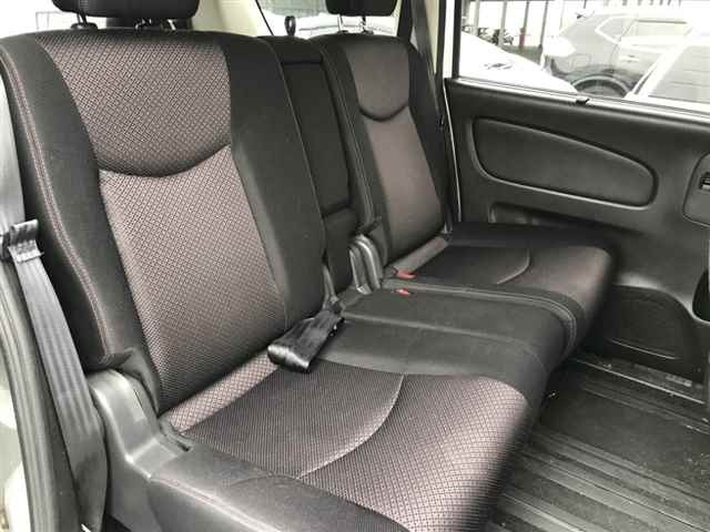 NISSAN SERENA 2011