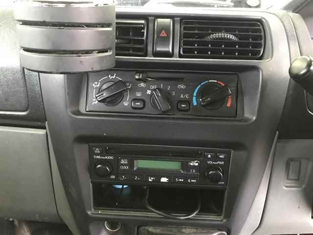NISSAN CLIPPER VAN 2009