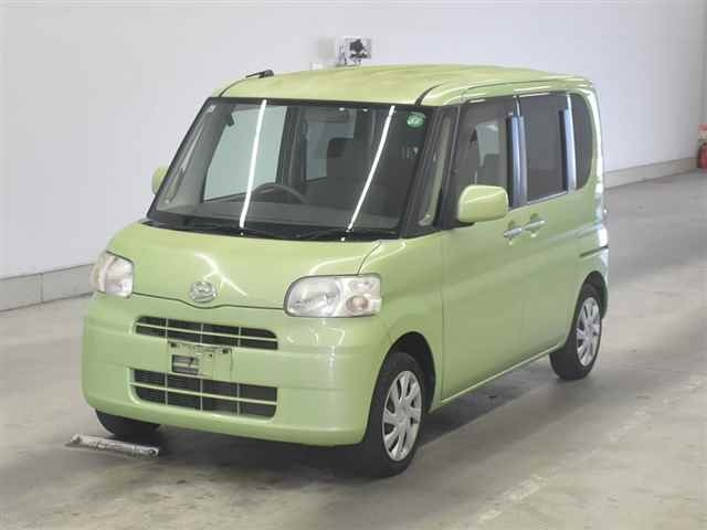 DAIHATSU TANTO 2013