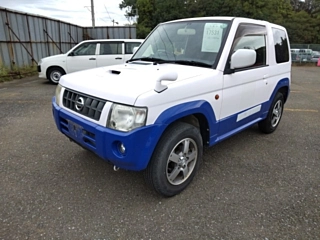 NISSAN KIX 2012