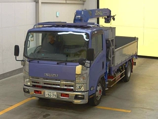 ISUZU ELF 2013