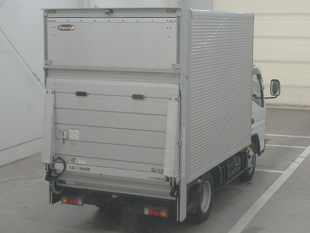 MITSUBISHI CANTER 2019